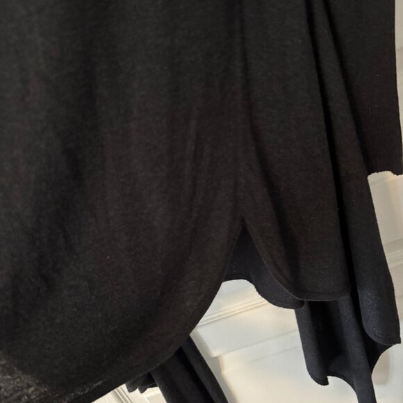 Lululemon Sweater - Picture 7 of 7